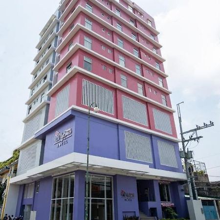 Myspace Hotel Comembo Taguig Extérieur photo